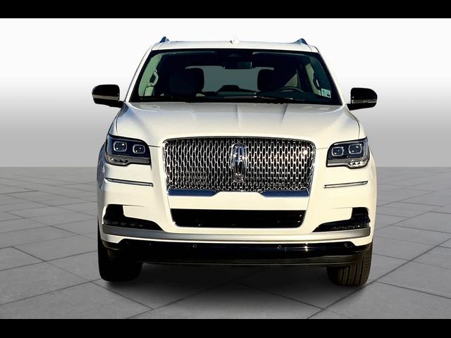 2024 Lincoln Navigator Premiere