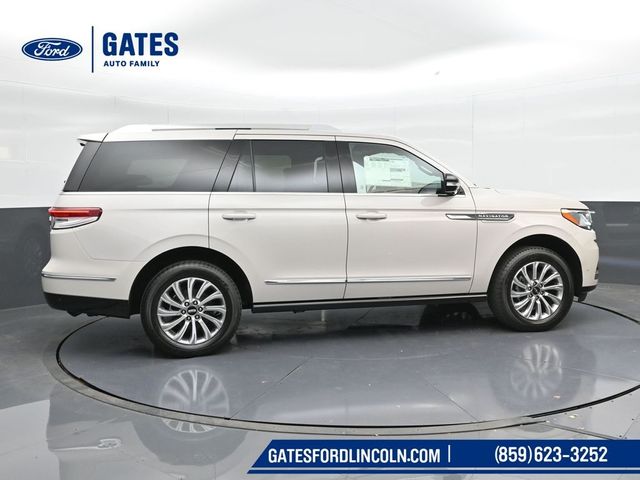 2024 Lincoln Navigator Premiere