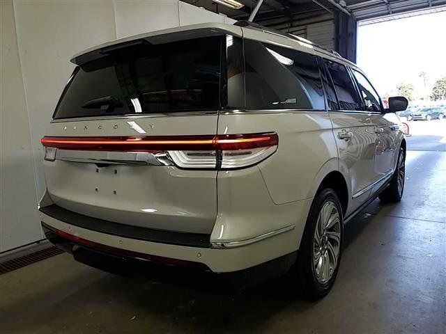 2024 Lincoln Navigator Premiere