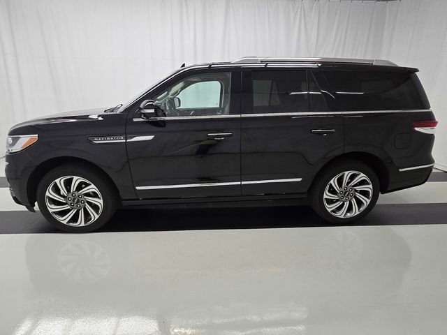 2024 Lincoln Navigator Premiere