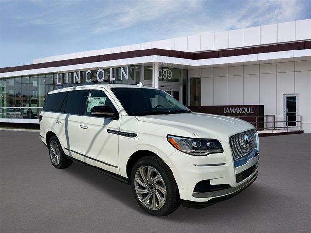 2024 Lincoln Navigator Premiere