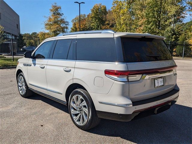 2024 Lincoln Navigator Premiere