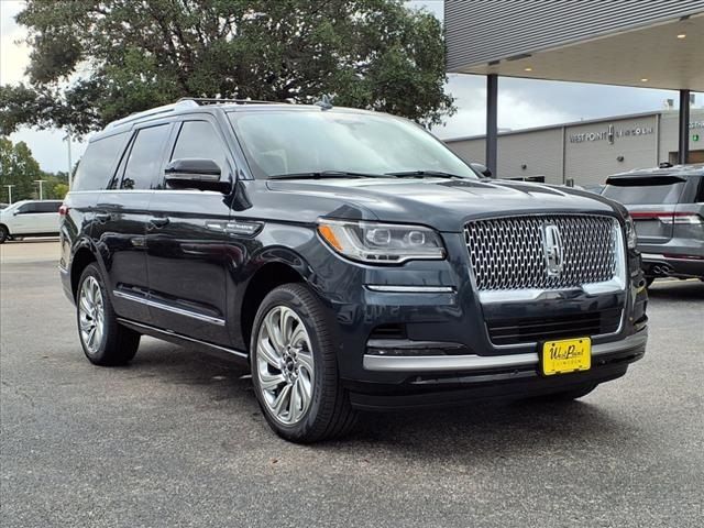 2024 Lincoln Navigator Premiere