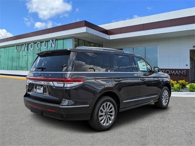 2024 Lincoln Navigator Premiere