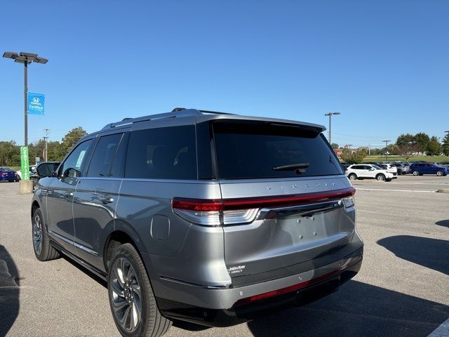 2024 Lincoln Navigator Premiere