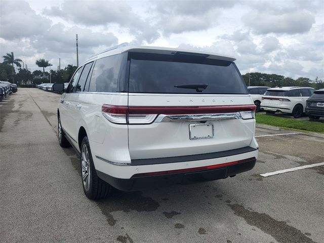 2024 Lincoln Navigator Premiere