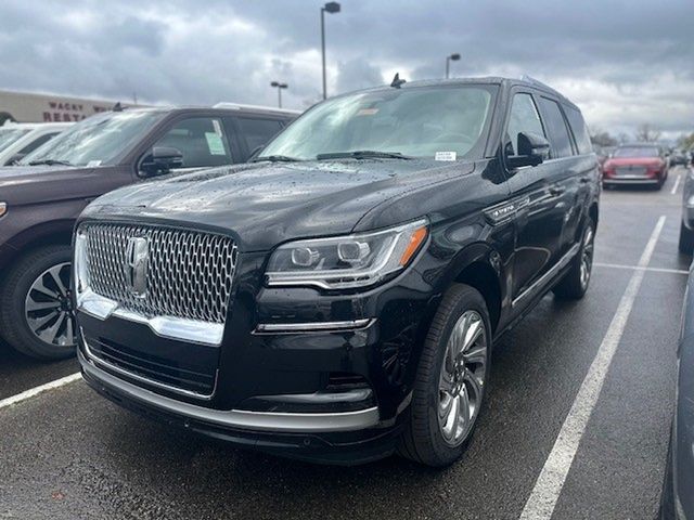 2024 Lincoln Navigator Premiere