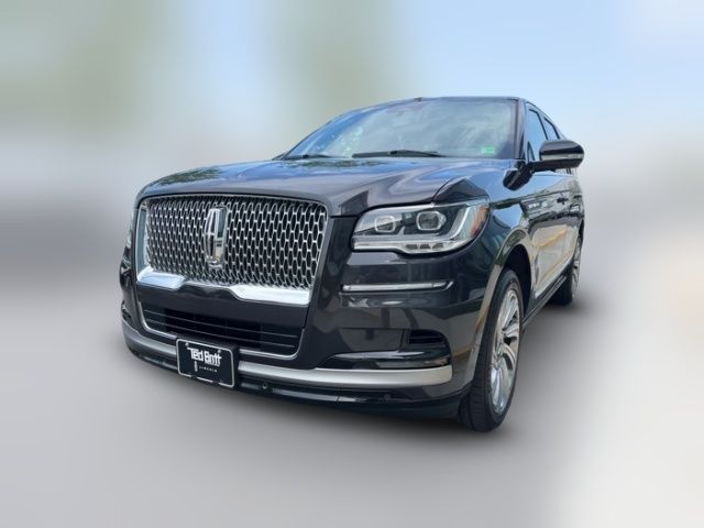 2024 Lincoln Navigator Premiere
