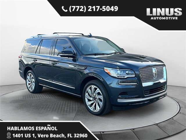 2024 Lincoln Navigator Premiere