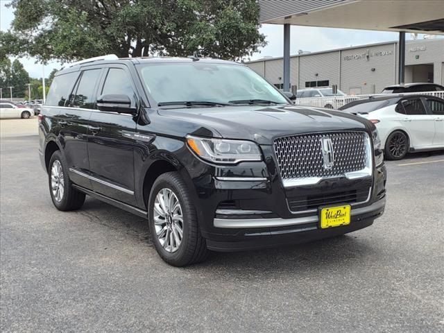 2024 Lincoln Navigator Premiere