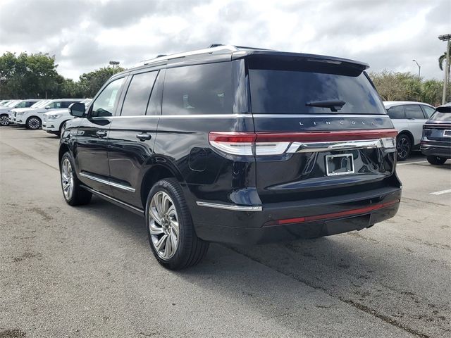 2024 Lincoln Navigator Premiere