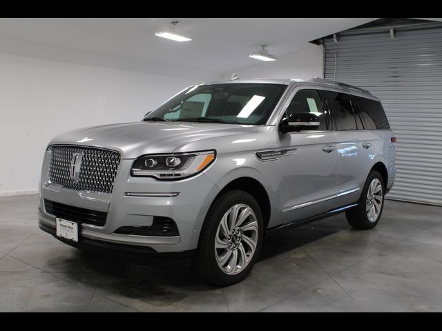 2024 Lincoln Navigator Premiere