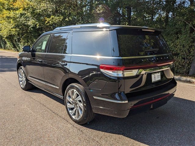 2024 Lincoln Navigator Premiere