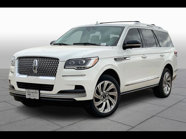 2024 Lincoln Navigator Premiere