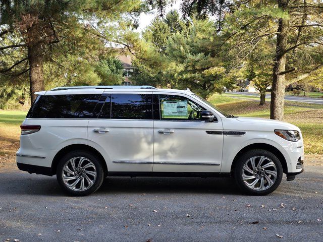 2024 Lincoln Navigator Premiere