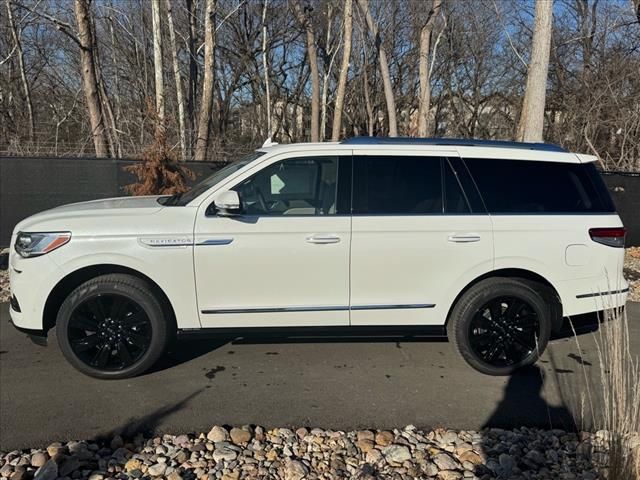 2024 Lincoln Navigator Reserve