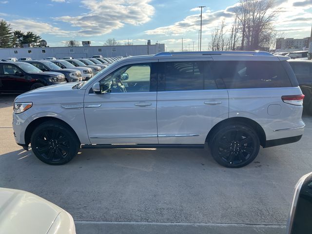 2024 Lincoln Navigator Reserve
