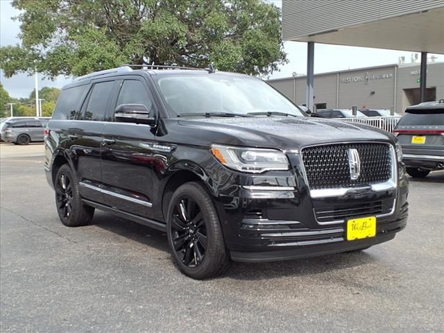 2024 Lincoln Navigator Reserve