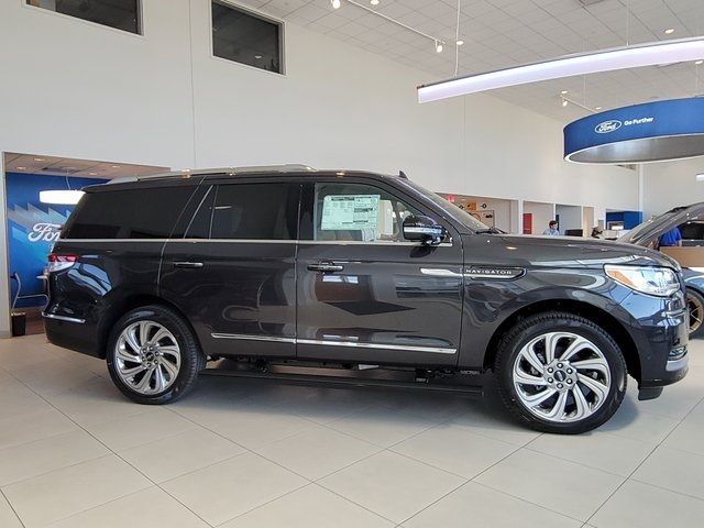 2024 Lincoln Navigator Reserve