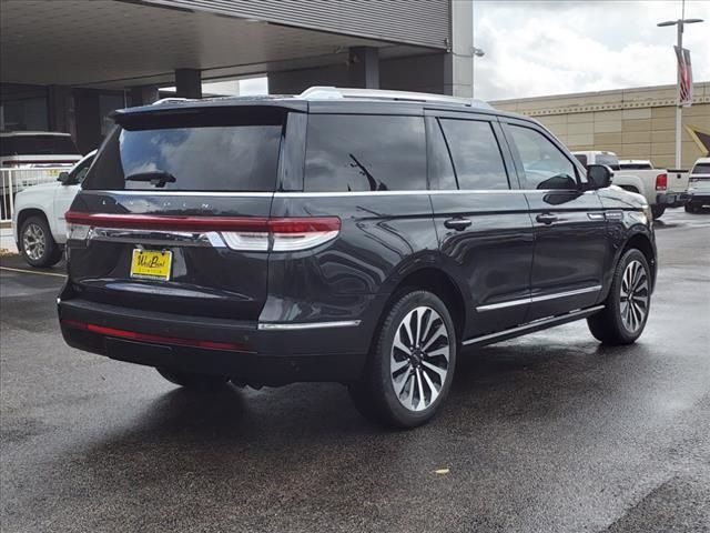 2024 Lincoln Navigator Reserve