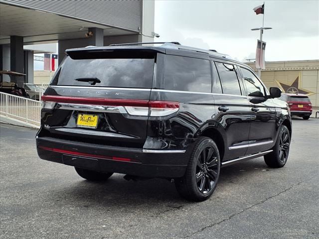 2024 Lincoln Navigator Reserve