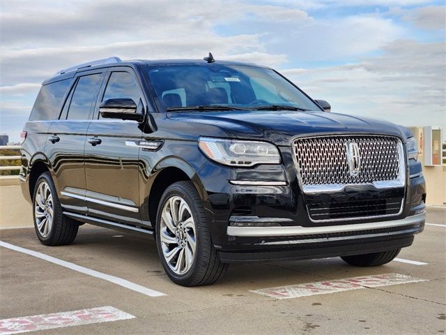 2024 Lincoln Navigator Reserve