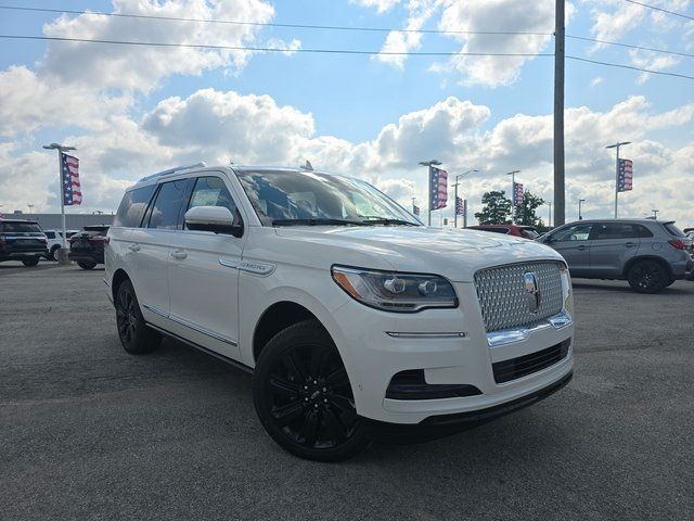 2024 Lincoln Navigator Reserve