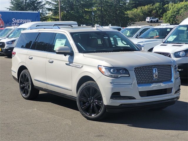 2024 Lincoln Navigator Reserve