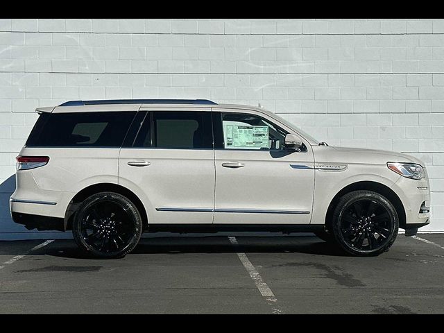 2024 Lincoln Navigator Reserve