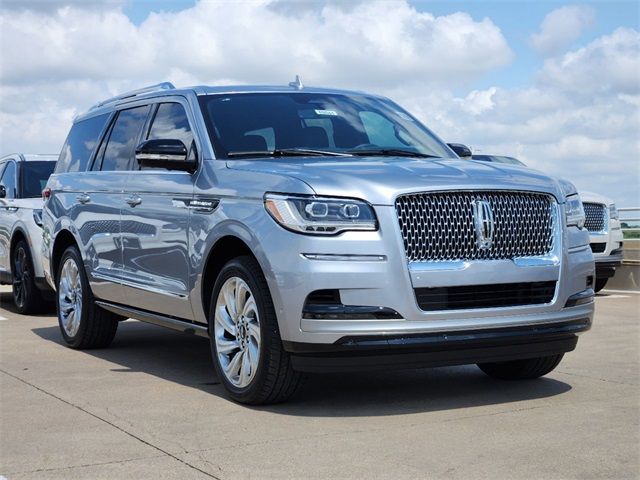 2024 Lincoln Navigator Reserve