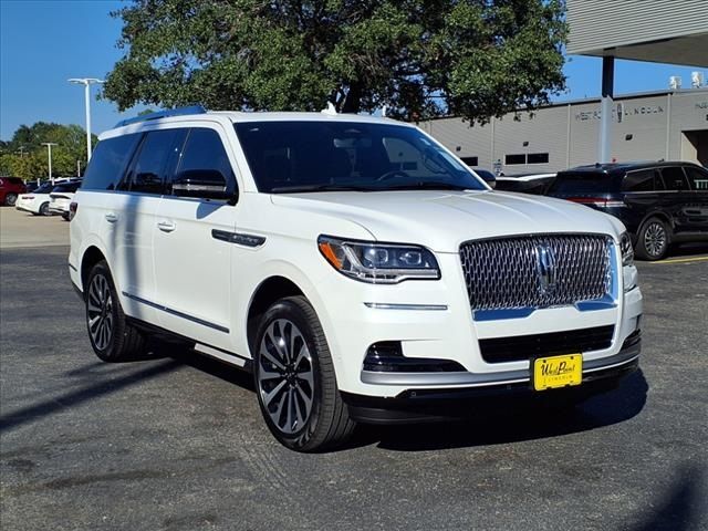 2024 Lincoln Navigator Reserve