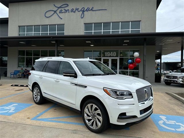 2024 Lincoln Navigator Reserve