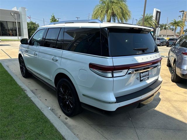 2024 Lincoln Navigator Reserve