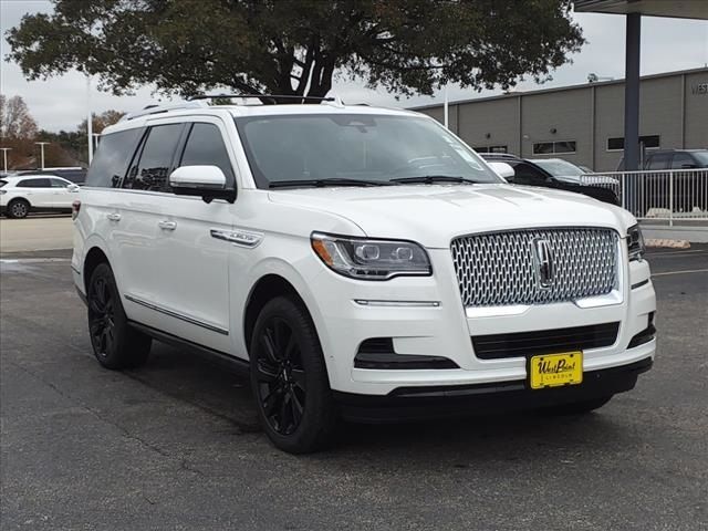 2024 Lincoln Navigator Reserve