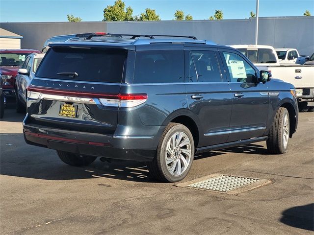 2024 Lincoln Navigator Reserve