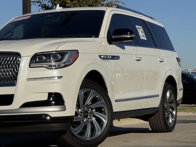 2024 Lincoln Navigator Reserve