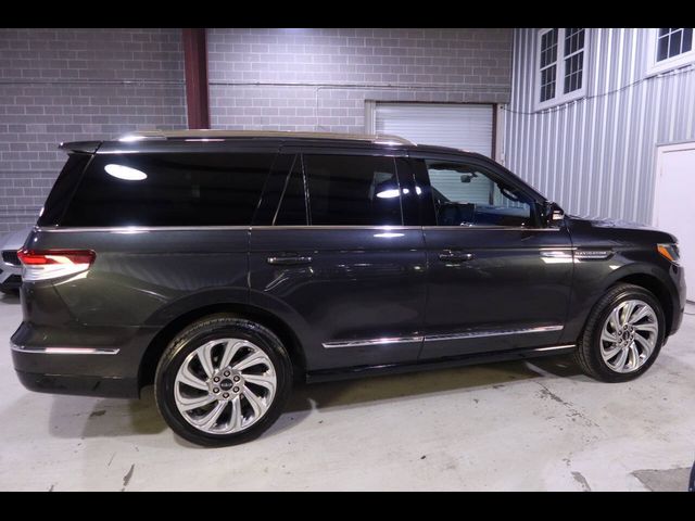 2024 Lincoln Navigator Reserve