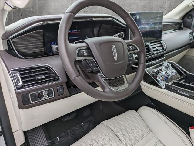 2024 Lincoln Navigator L Black Label