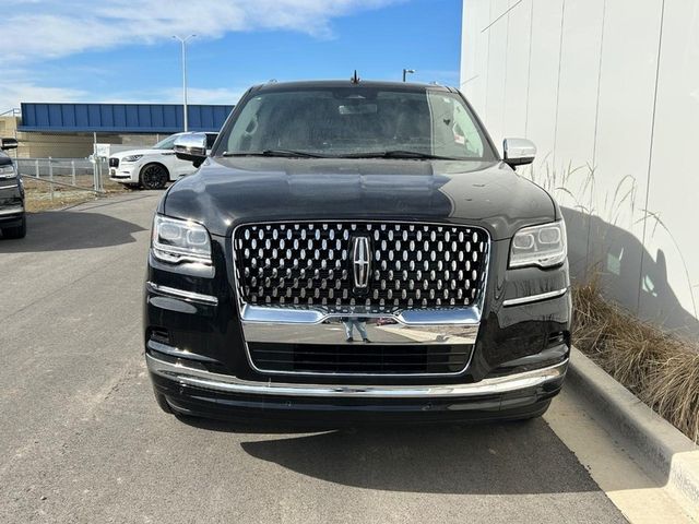 2024 Lincoln Navigator L Black Label