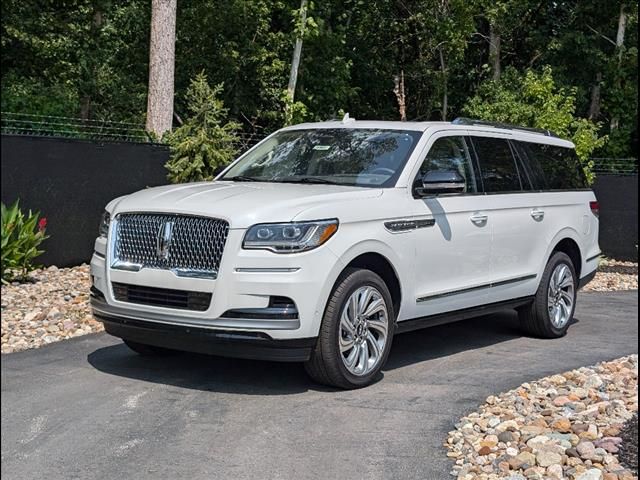 2024 Lincoln Navigator L Reserve