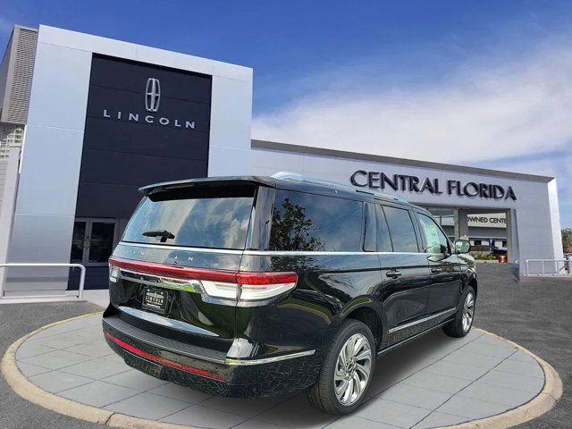 2024 Lincoln Navigator L Reserve