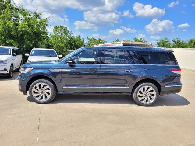 2024 Lincoln Navigator L Reserve