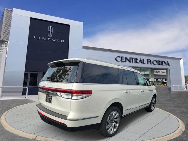 2024 Lincoln Navigator L Reserve