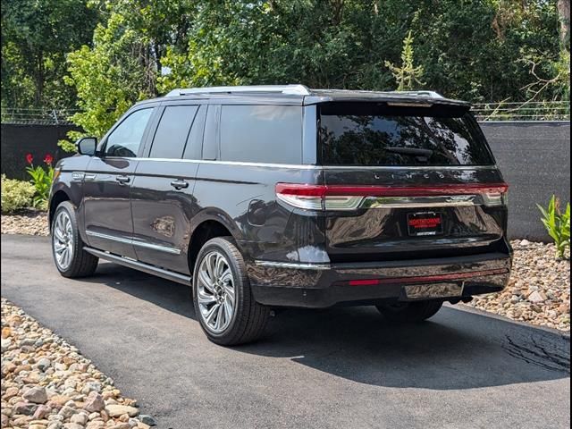 2024 Lincoln Navigator L Reserve