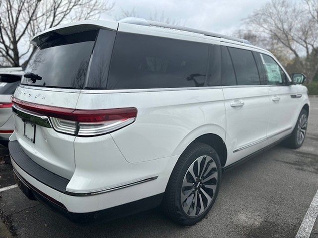 2024 Lincoln Navigator L Reserve