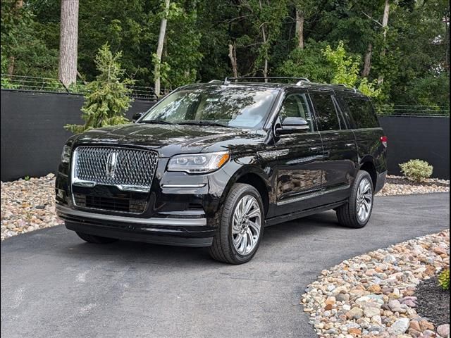 2024 Lincoln Navigator L Reserve