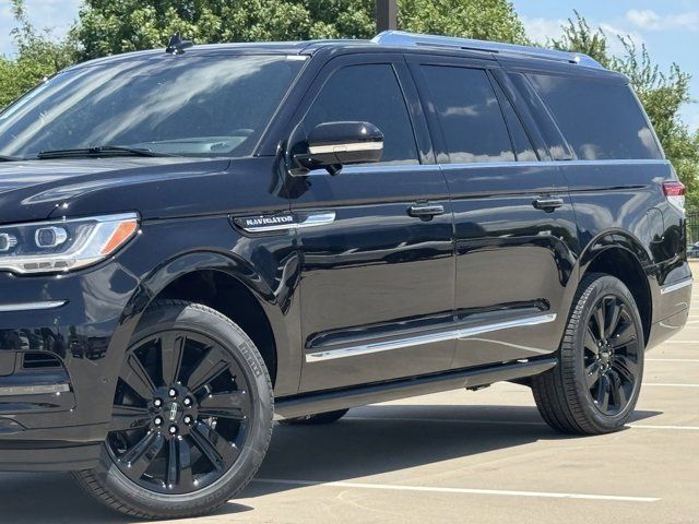 2024 Lincoln Navigator L Reserve