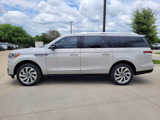 2024 Lincoln Navigator L Reserve