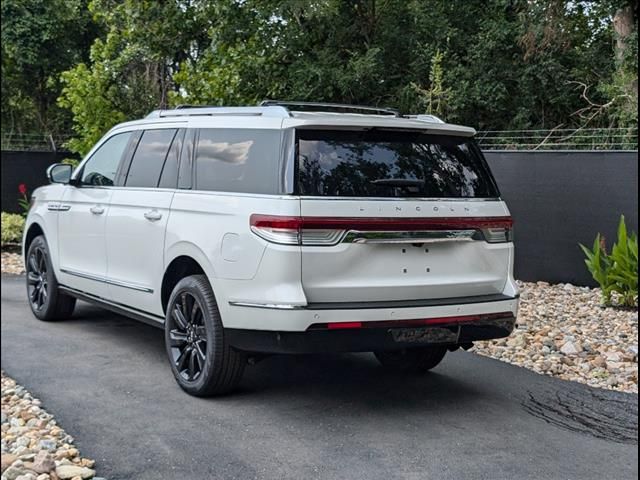 2024 Lincoln Navigator L Reserve