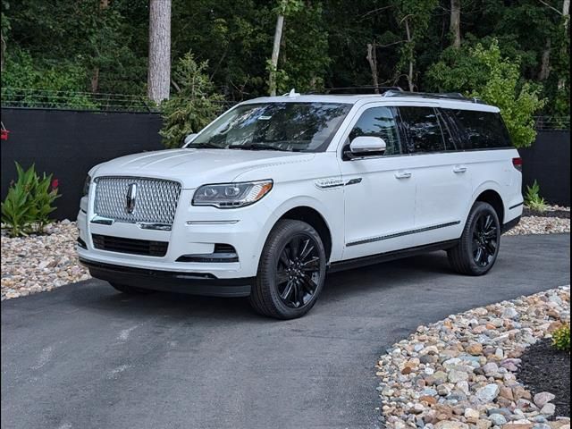 2024 Lincoln Navigator L Reserve